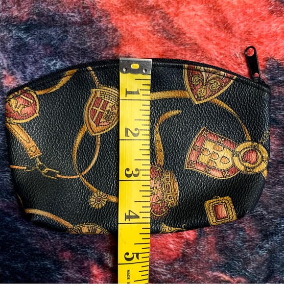 💜 VTG Harry Potter/Gryffindor Vibes Cosmetics Bag NWOT - Picture 4 of 5
